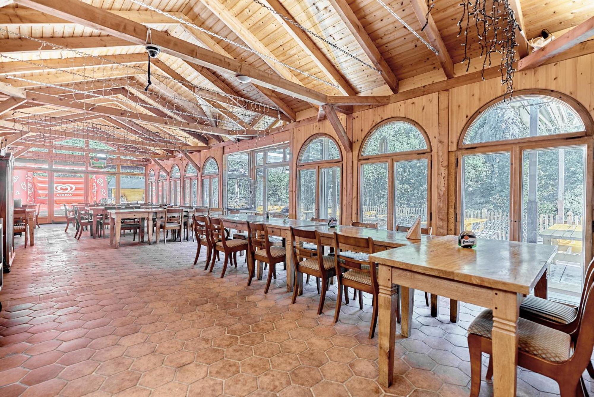 Apartmany Svatosske Skaly Локет Экстерьер фото