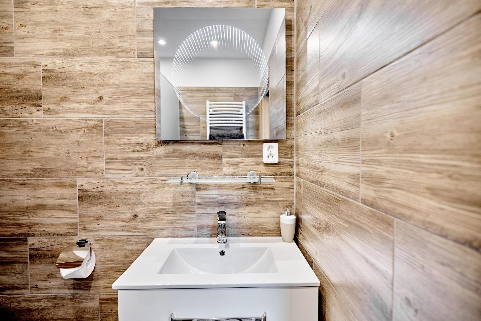Apartmany Svatosske Skaly Локет Экстерьер фото