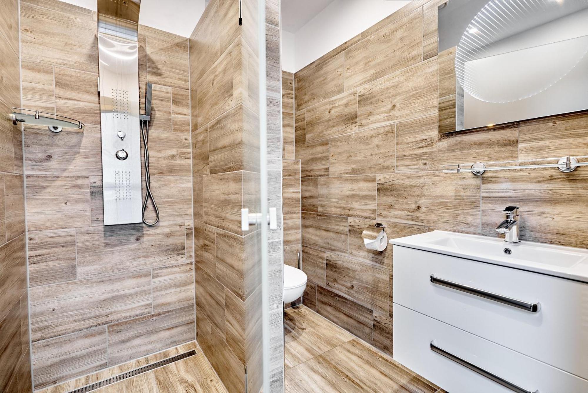Apartmany Svatosske Skaly Локет Экстерьер фото