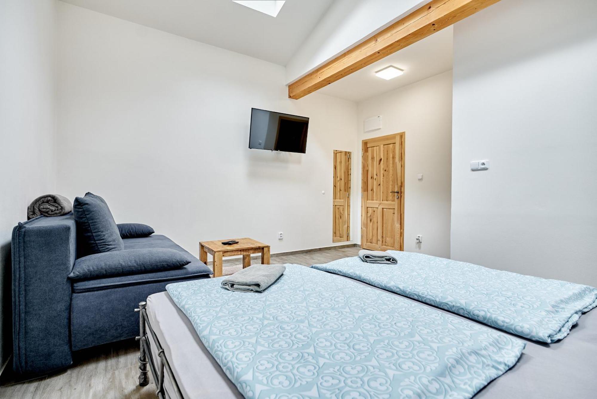 Apartmany Svatosske Skaly Локет Экстерьер фото