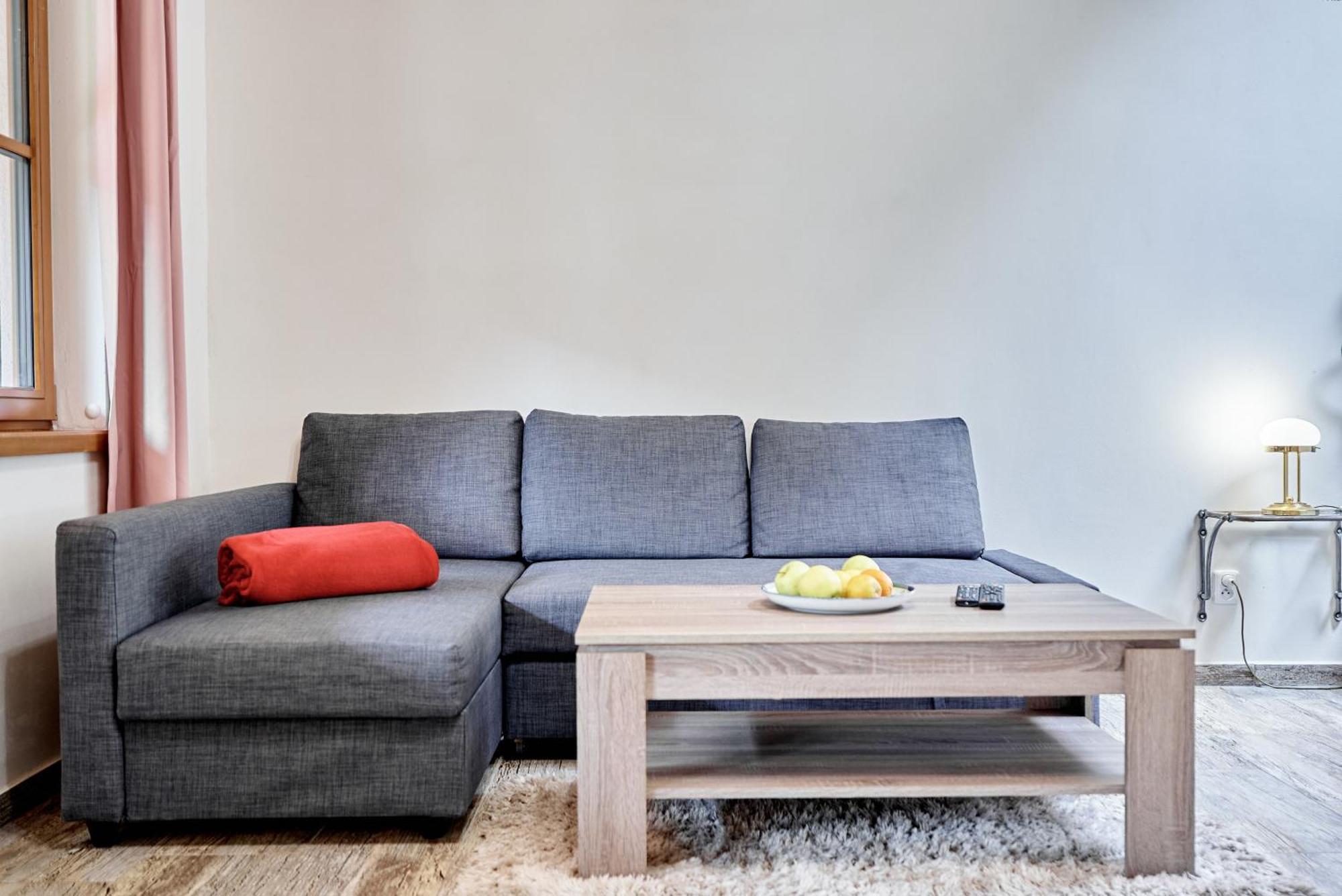 Apartmany Svatosske Skaly Локет Экстерьер фото